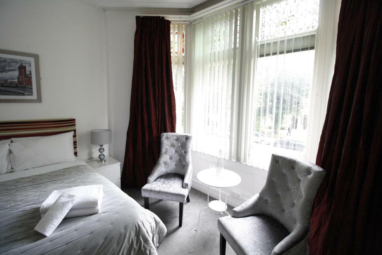 Church Guesthouse Cardiff Buitenkant foto