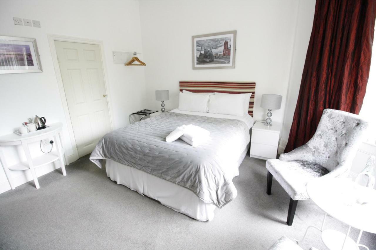 Church Guesthouse Cardiff Buitenkant foto